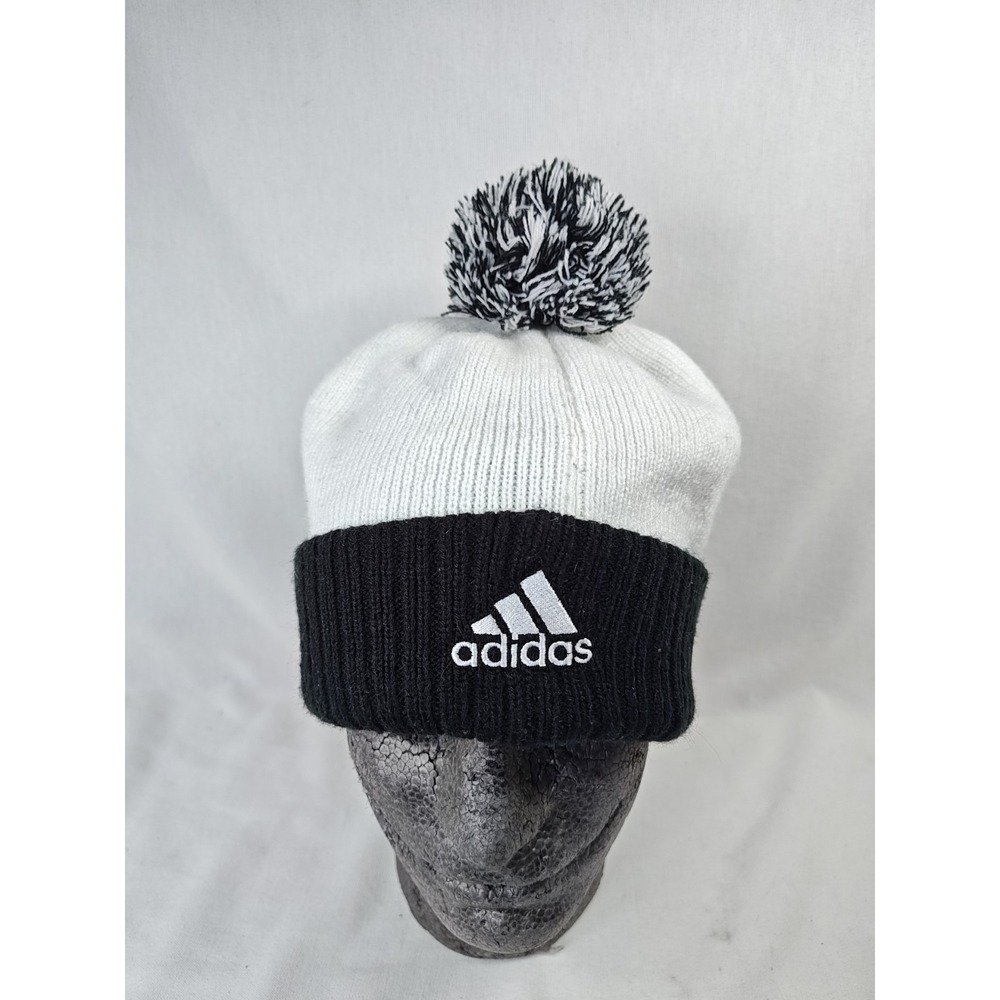 Adidas‎ Pom Beanie Hat Snow Ski Winter Unisex Black White Embroidered Logo OSFA
